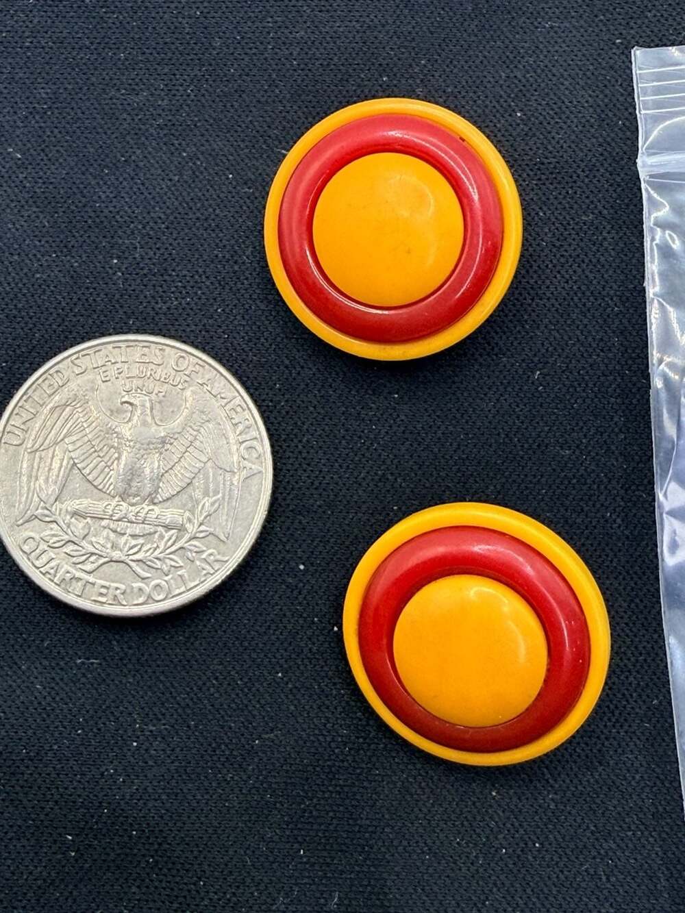 Vintage Bakelite cherry and butterscotch Clip-On Earrings Round